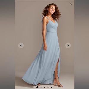 Women’s DB Studio Formal Gown size 16 Light Blue